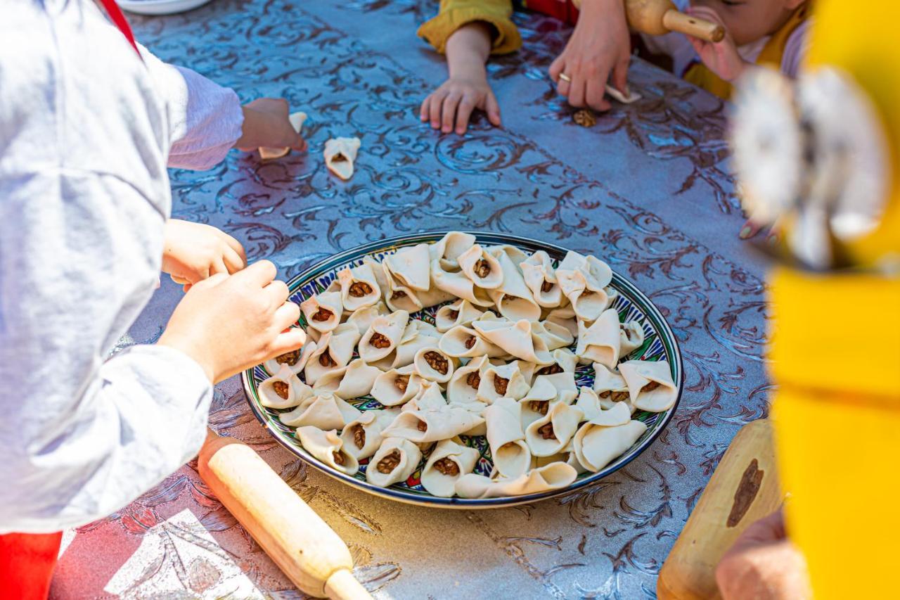 Лайнер Горный Курортный Комплекс Layner в Чимгане Екстериор снимка
